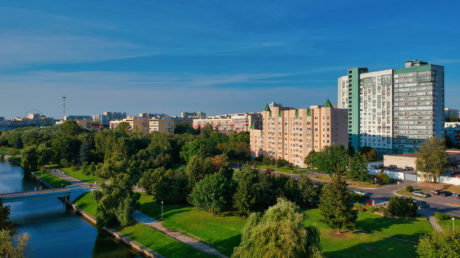 Будущее элитной недвижимости уже здесь: вместо камерных домов — гигантские кварталы с парками